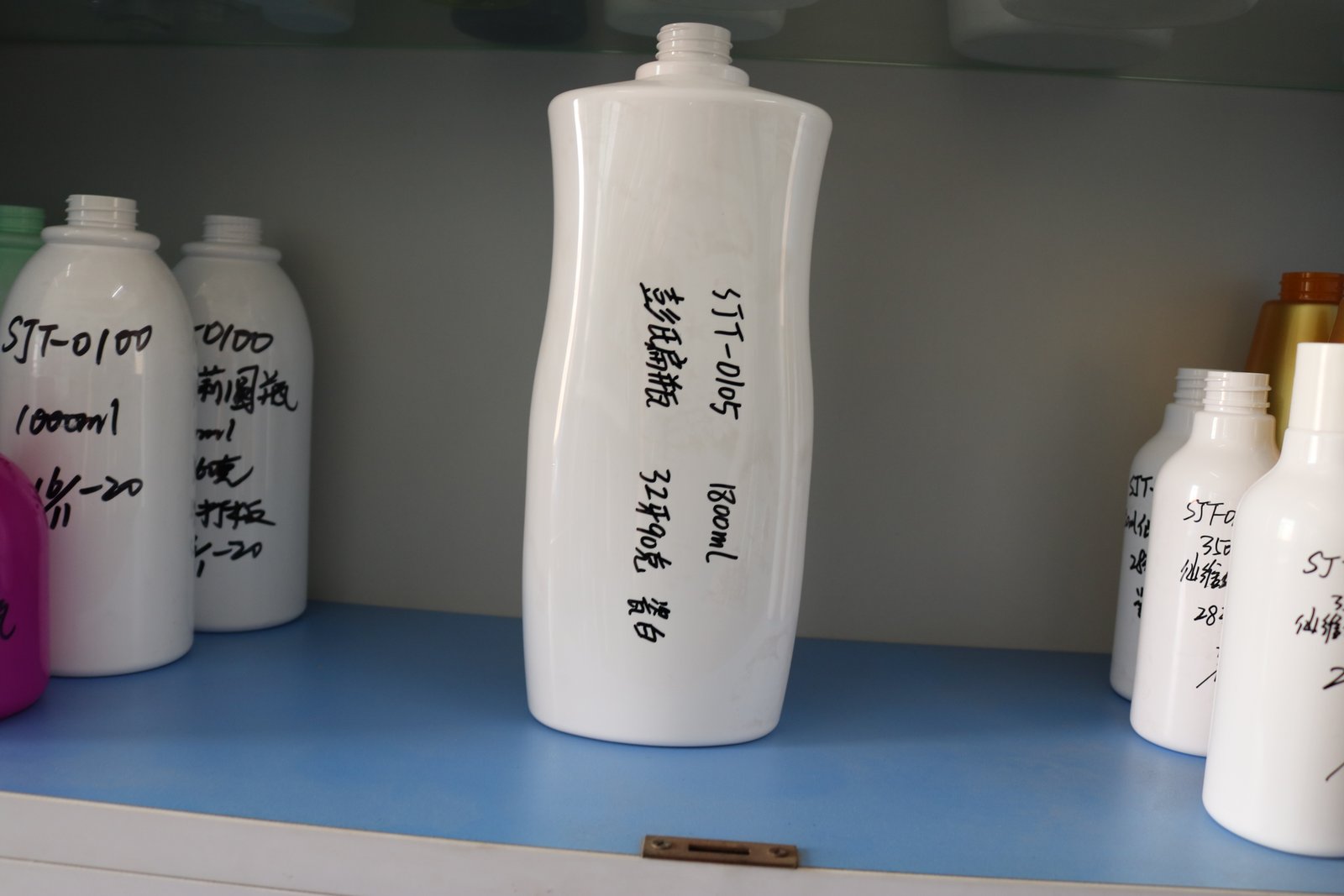 SJT0105-1800 Product Photo 1