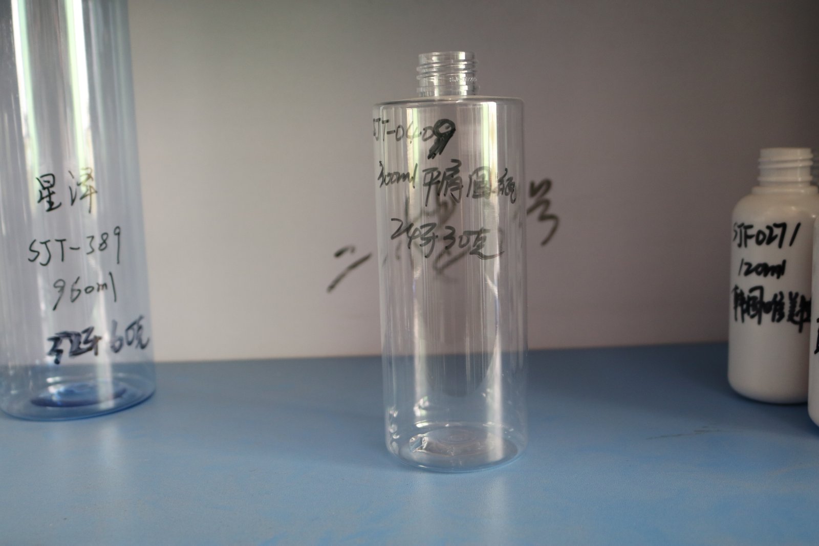 SJT0409-300 Product Photo 1